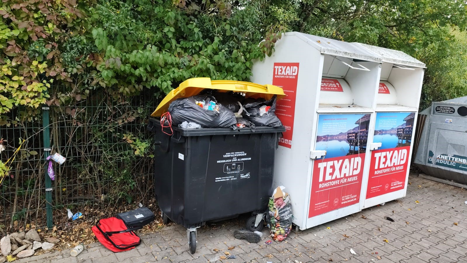Gelbe Säcke und Weißblechcontainer: ZAW bittet um richtige Nutzung